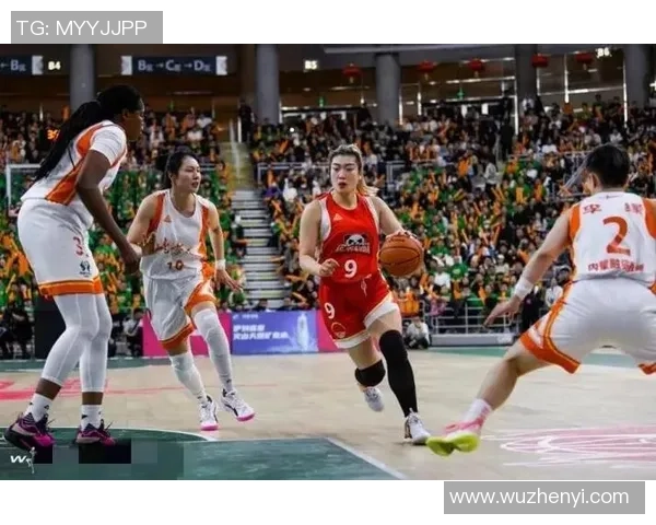 赛后分析:北京篮球队与广州篮球队的实力对决与战术探讨 赛后分析:北京篮球队与广州篮球队的实力对决与战术探讨